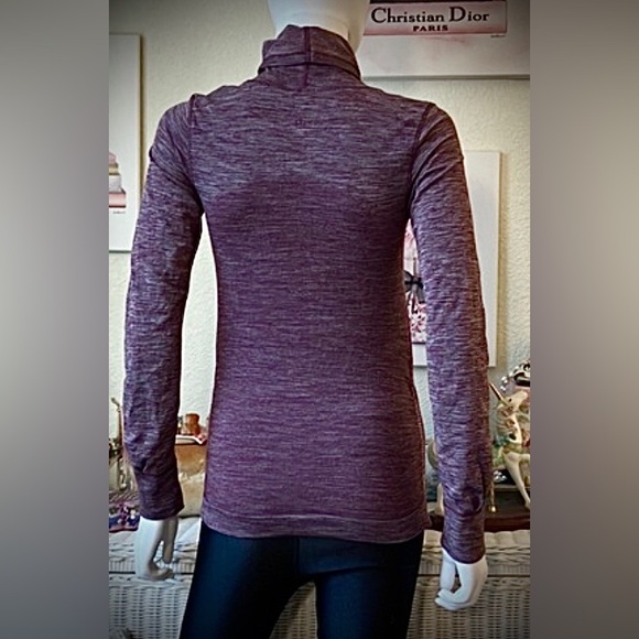 Lululemon wooly wonder turtleneck top long sleeves in dark adobe color size 6 - Picture 2 of 9